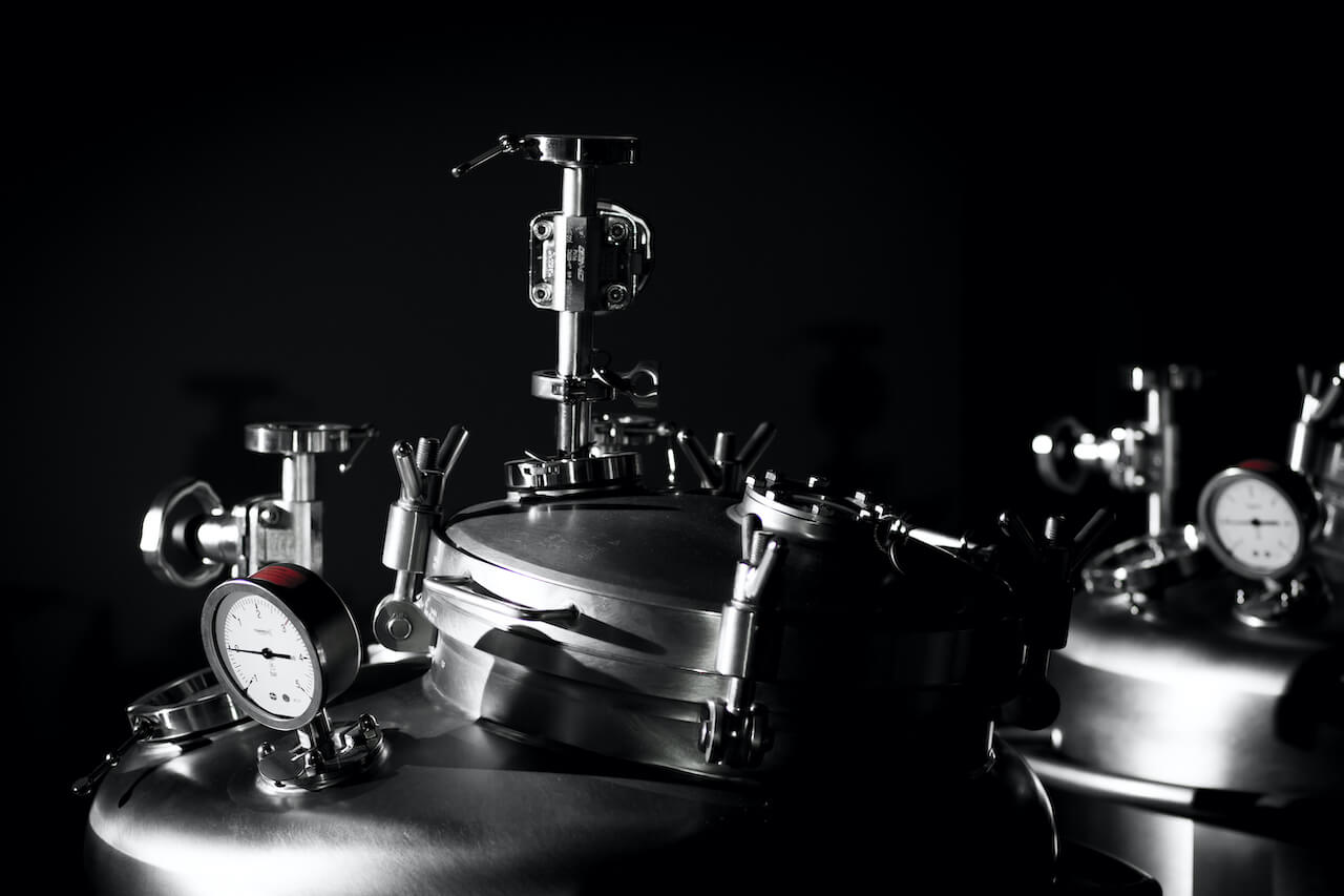 Top for stainless steel tank for pharmaseutical industri. Produced by Rutek A/S